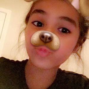 Meet your Posher, Elianeth